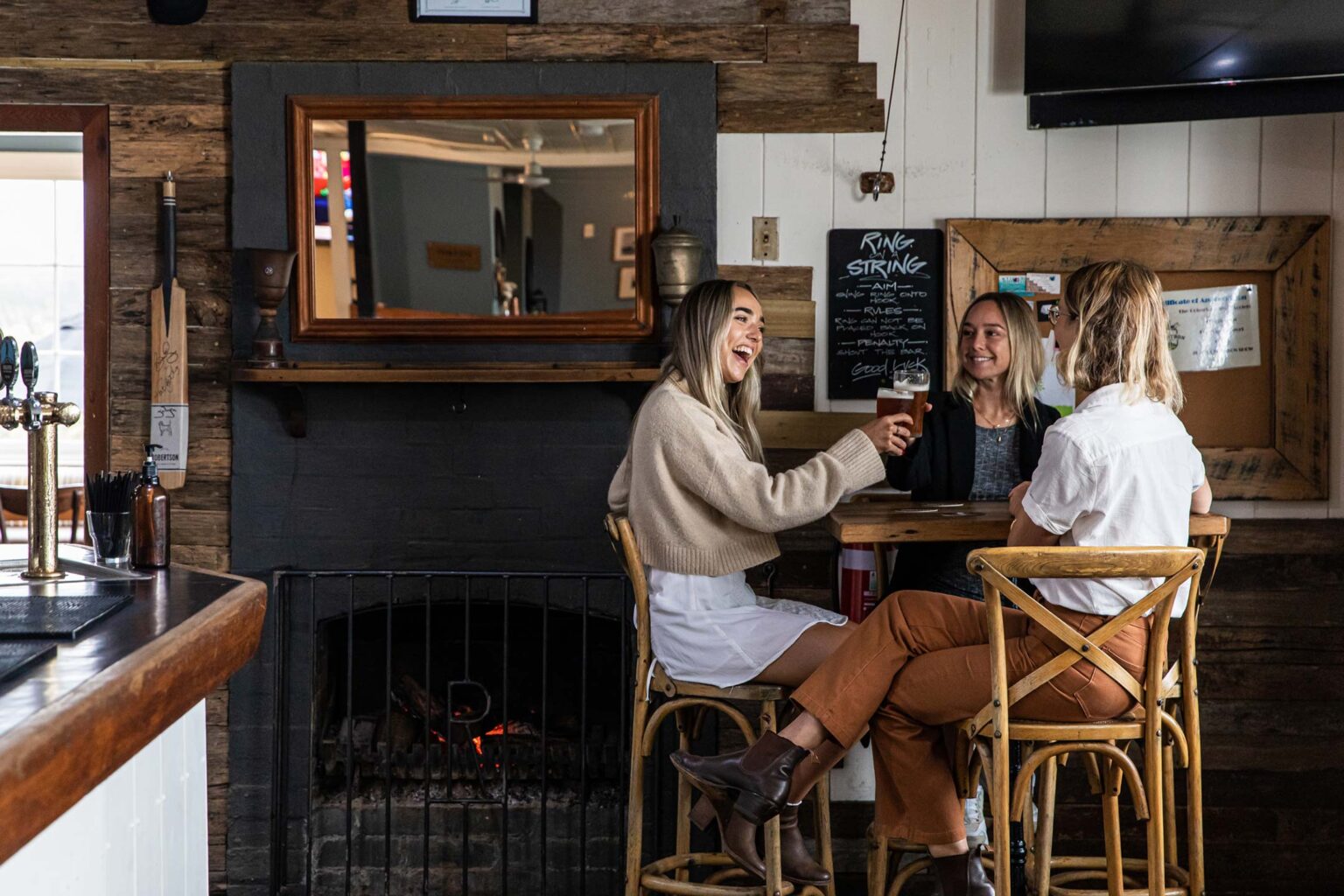 Dining - Robertson Public House & Kitchen - Southern Highlands