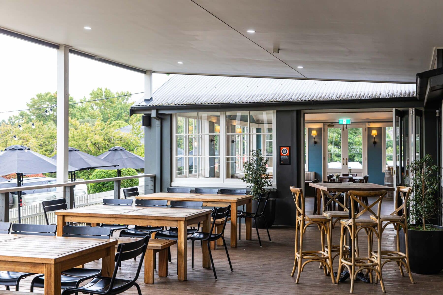 Dining - Robertson Public House & Kitchen - Southern Highlands